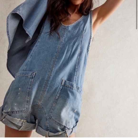 Free People Pants - Free People high roller shortalls SIZE LARGE
